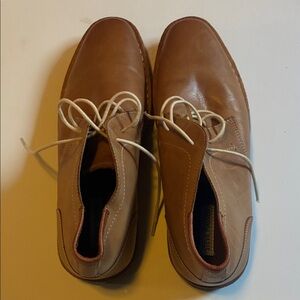 Steve Madden Tan Leather Oxfords